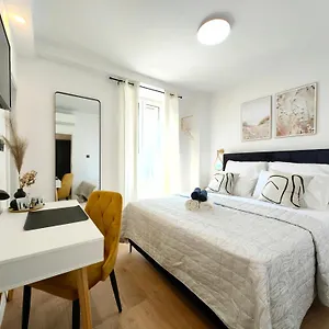 Apartamento & Fjok, Split